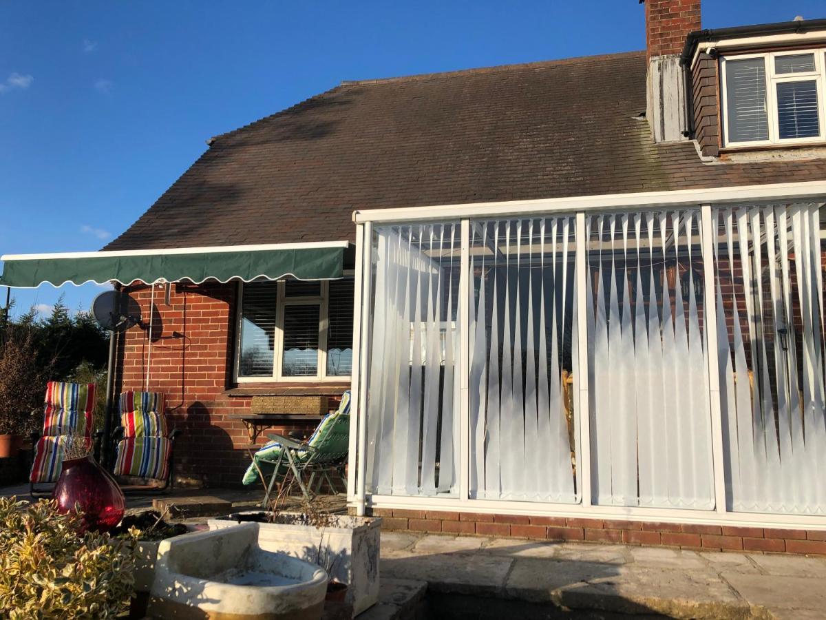 Ponders End Bed & Breakfast Newport  Exterior photo
