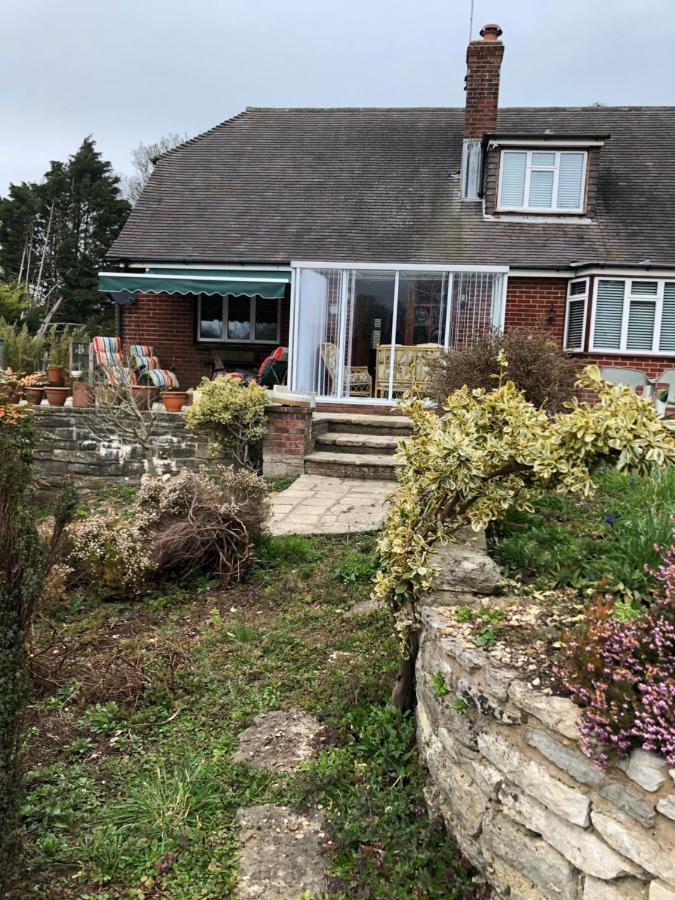 Ponders End Bed & Breakfast Newport  Exterior photo