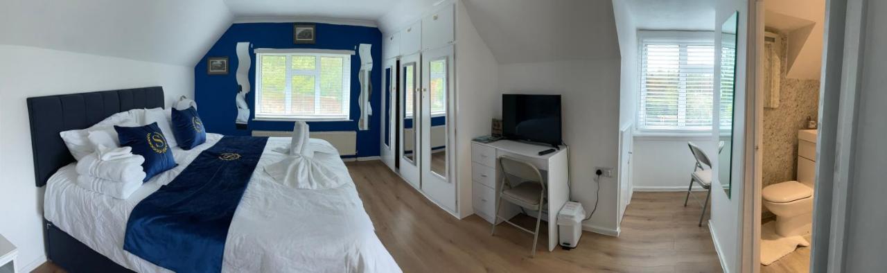 Ponders End Bed & Breakfast Newport  Exterior photo